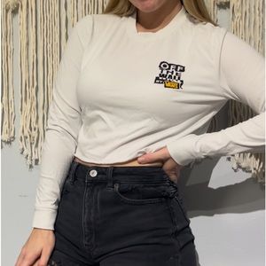 Vans off the wall long sleeve crop top
